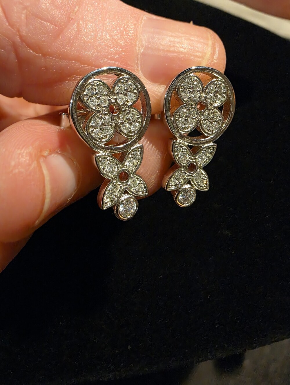 USED...LV Silver With Crystals Floral Drop Stud Earrings - Women Jewelry - Picture 8 of 9